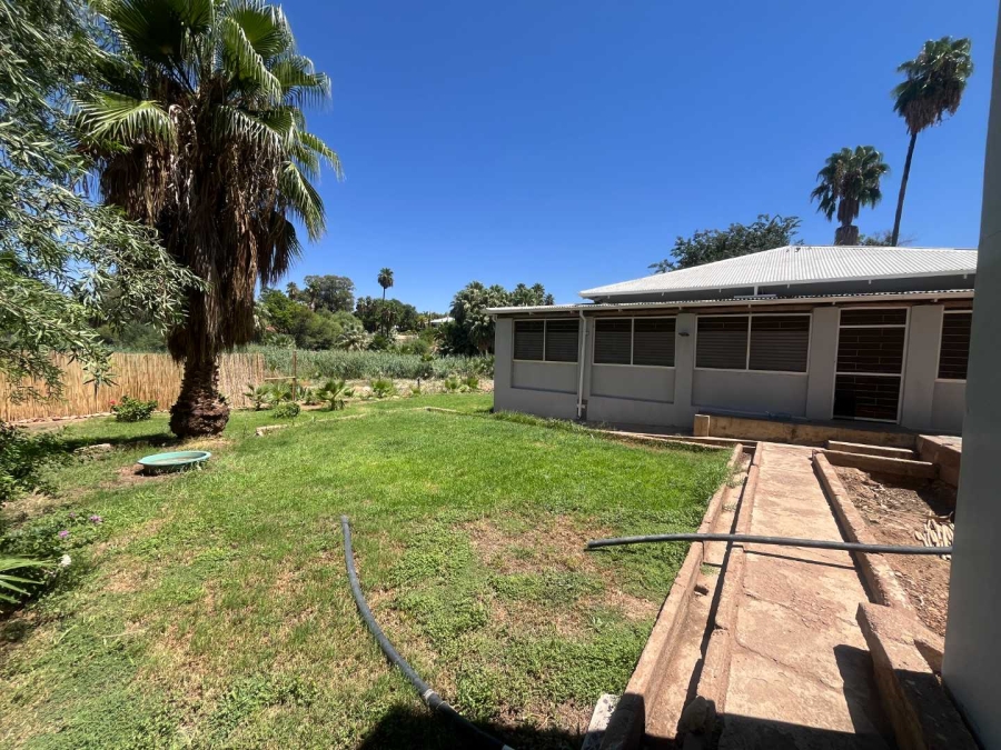 3 Bedroom Property for Sale in Die Rand Northern Cape